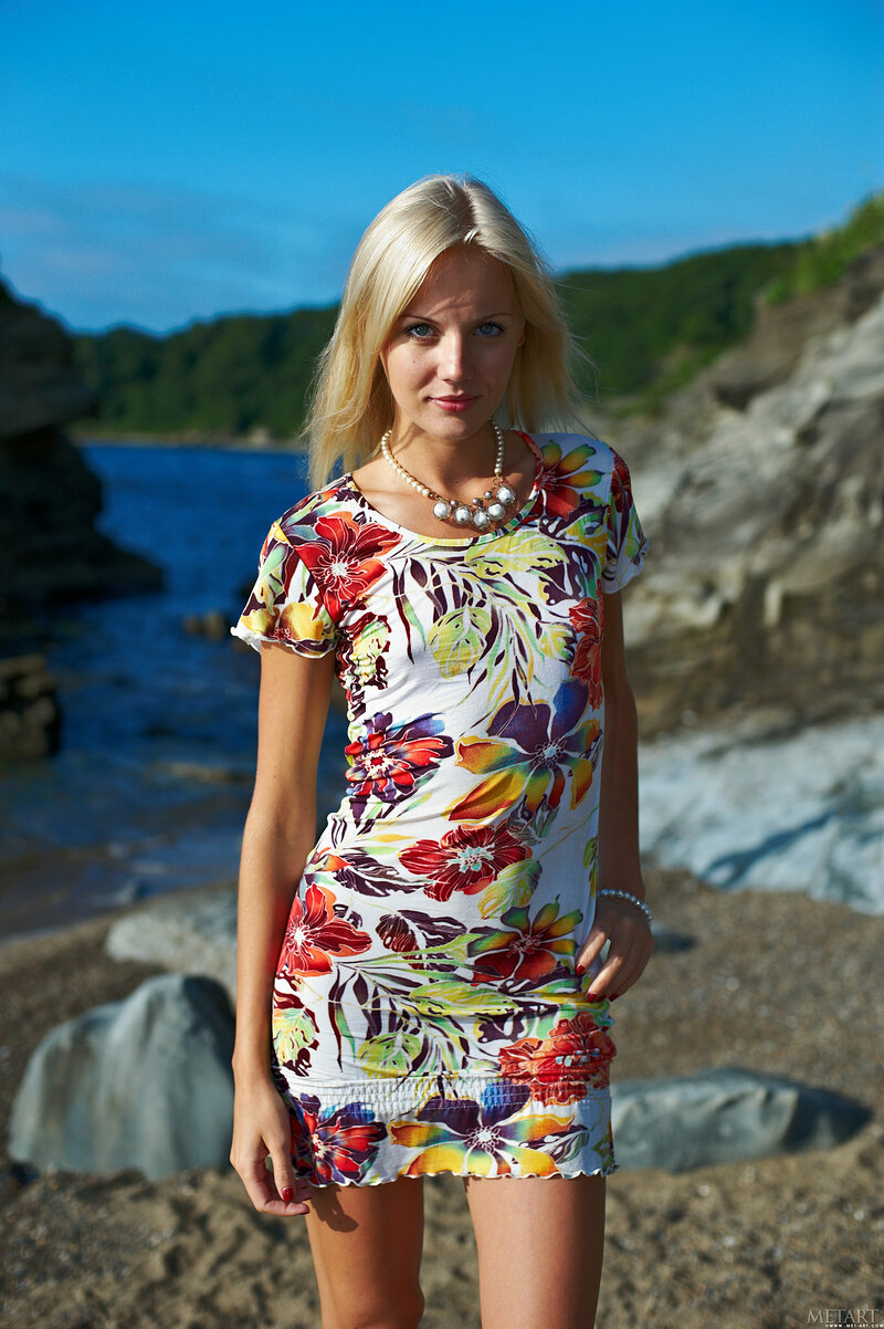  Надежда, 24 года, 0 размер груди